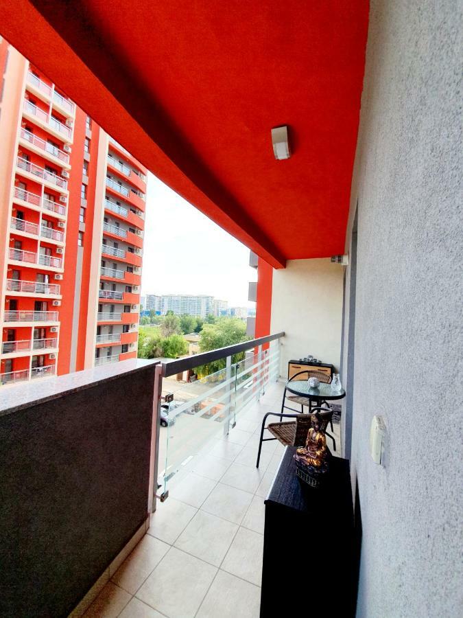 Unique Hotel Apartments Iasi Exteriör bild